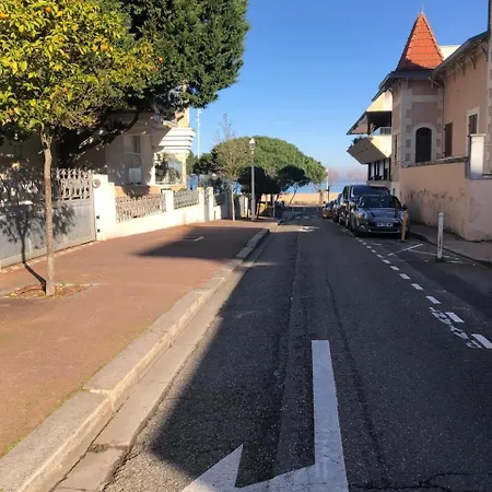 Le Bassin A Vos Pieds Avec T2 Elegant Entre Et Hyper Centre Apartman *