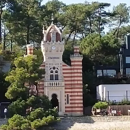 Elegant T2 Pres De La Et En Hyper Centre *